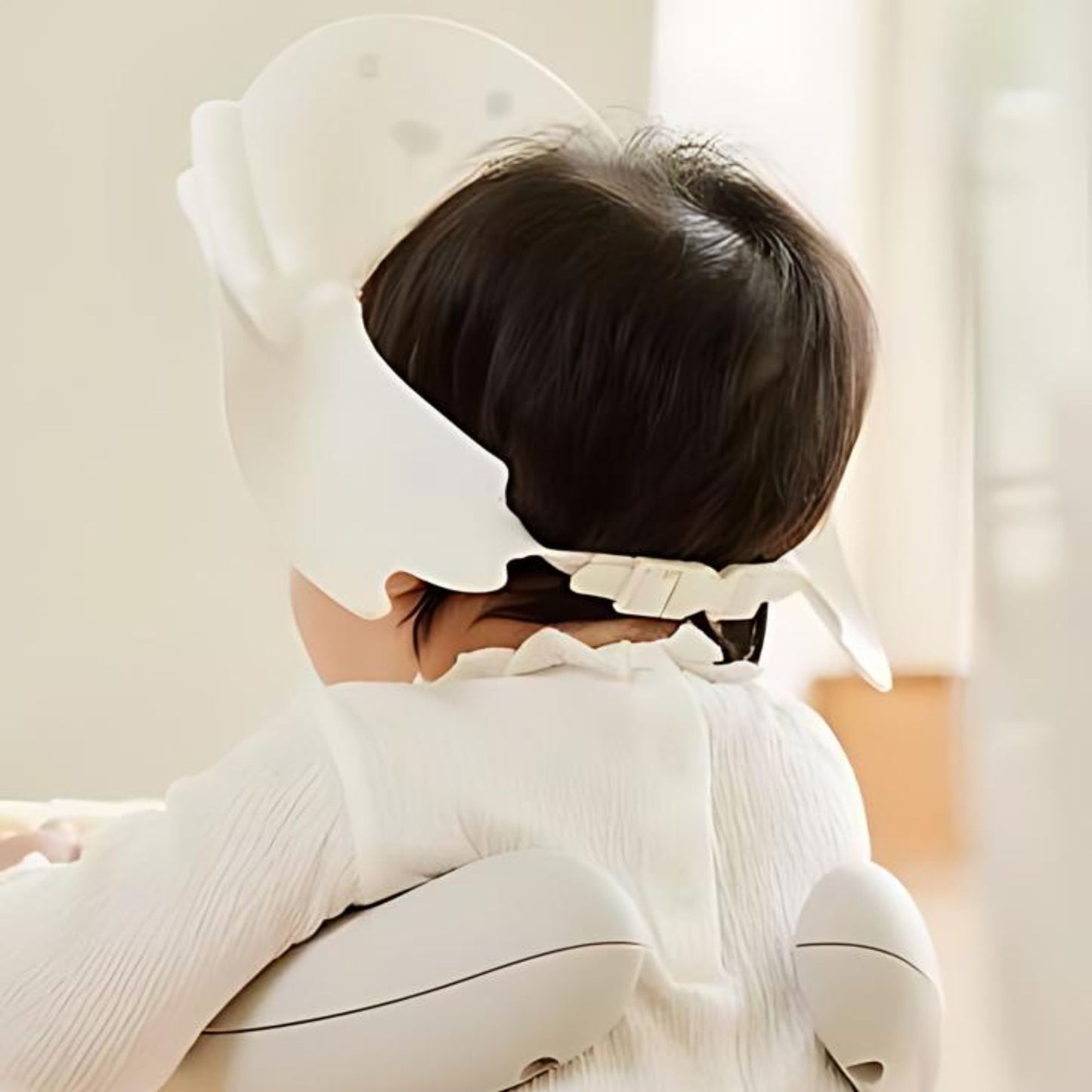 Poled Frankliin Shower Cap - White