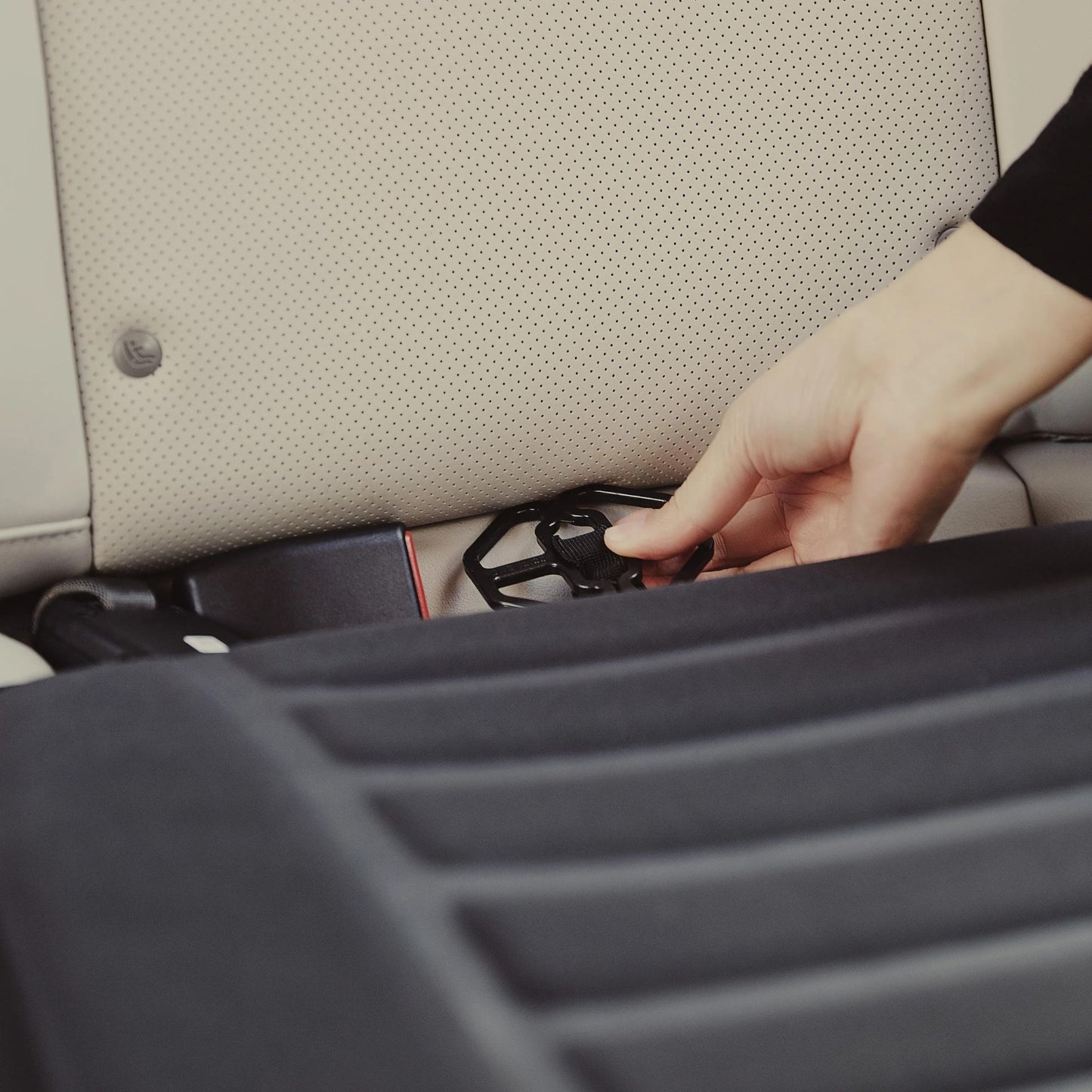 Poled Car Seat 3D Protector