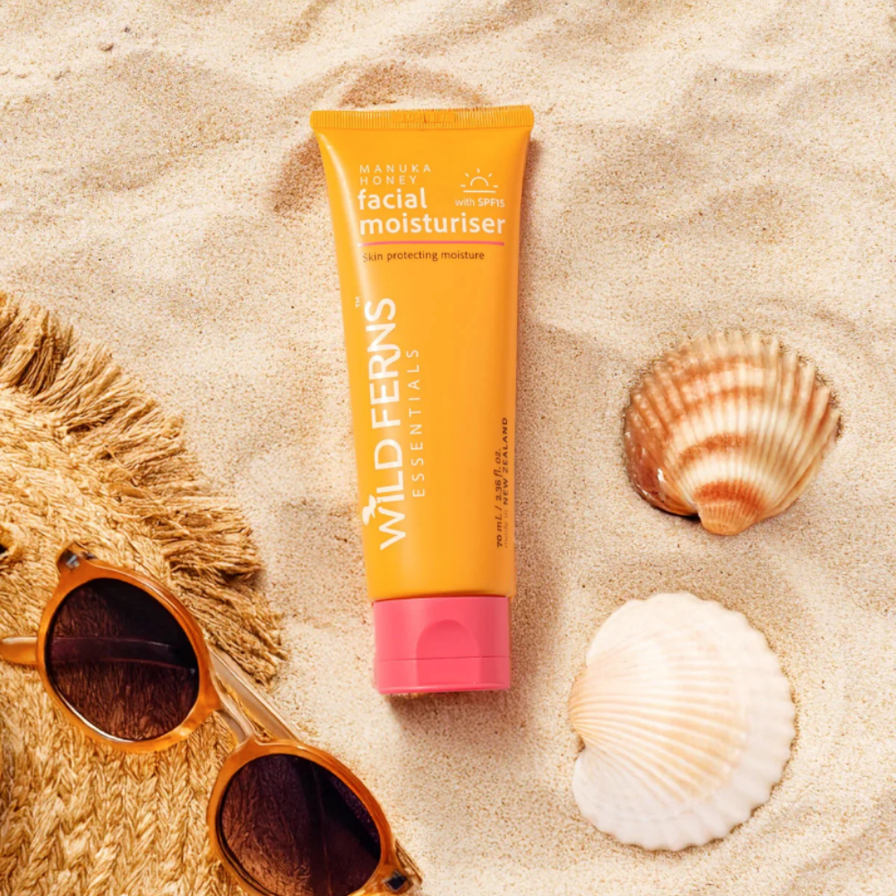Wild Ferns Essentials Manuka Honey Facial Moisturiser with SPF 15+ (70ml)
