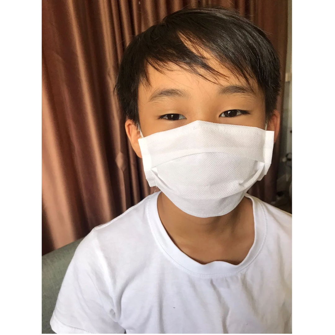 Petit Bebe Non-Woven Washable and Non-Absorbent Face Mask