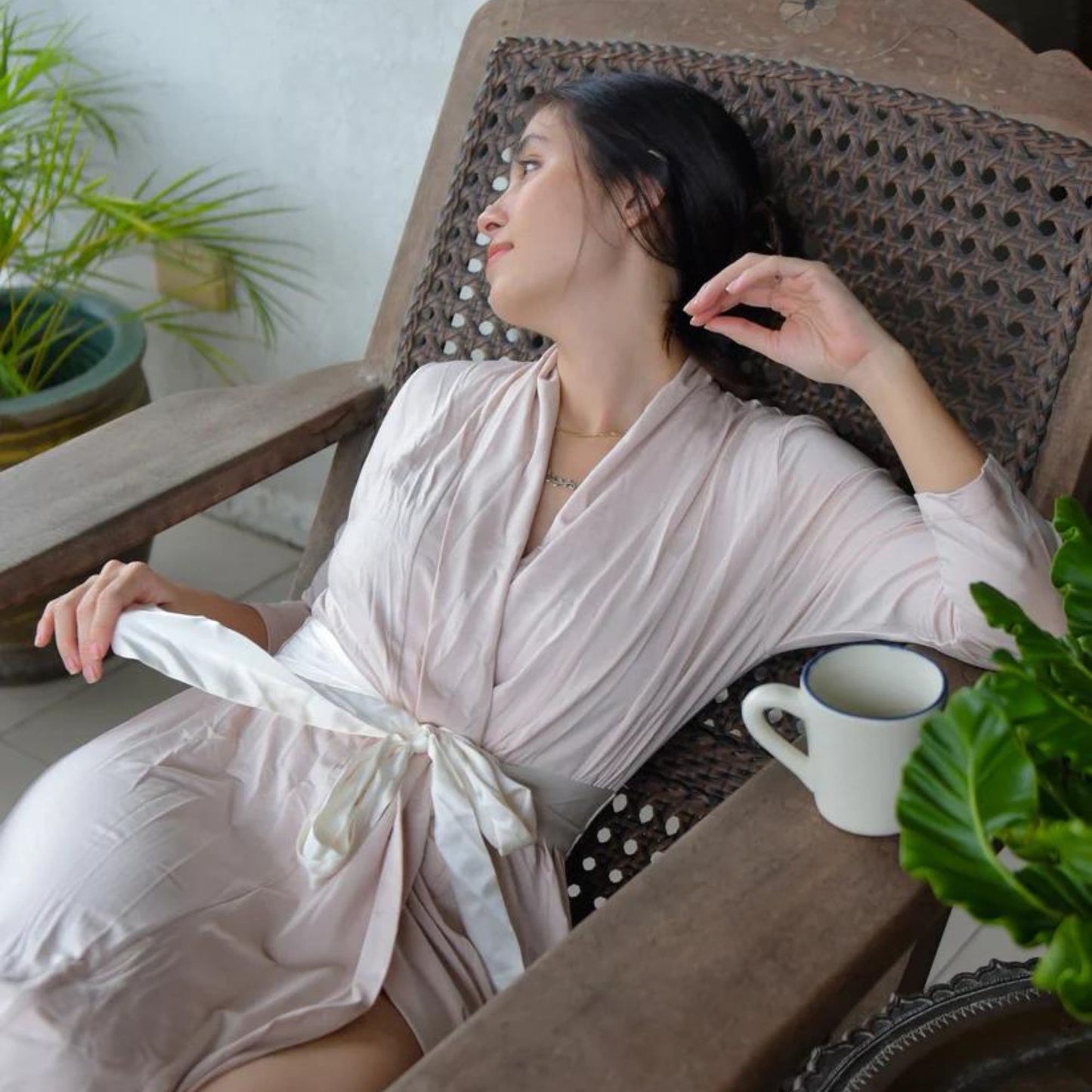 Lily of the Valley Lounge Robe